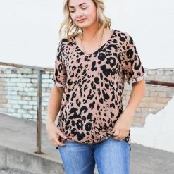 Jodifl The V Neck Leopard Top
