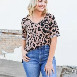 Jodifl The V Neck Leopard Top
