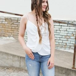 LA MIEL The Tie Front Tank Medium