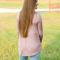 Hem & Thread The Lacey Contrast Top Small