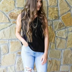 Elloh The Side Slit Tank 8 Elloh The Side Slit Tank