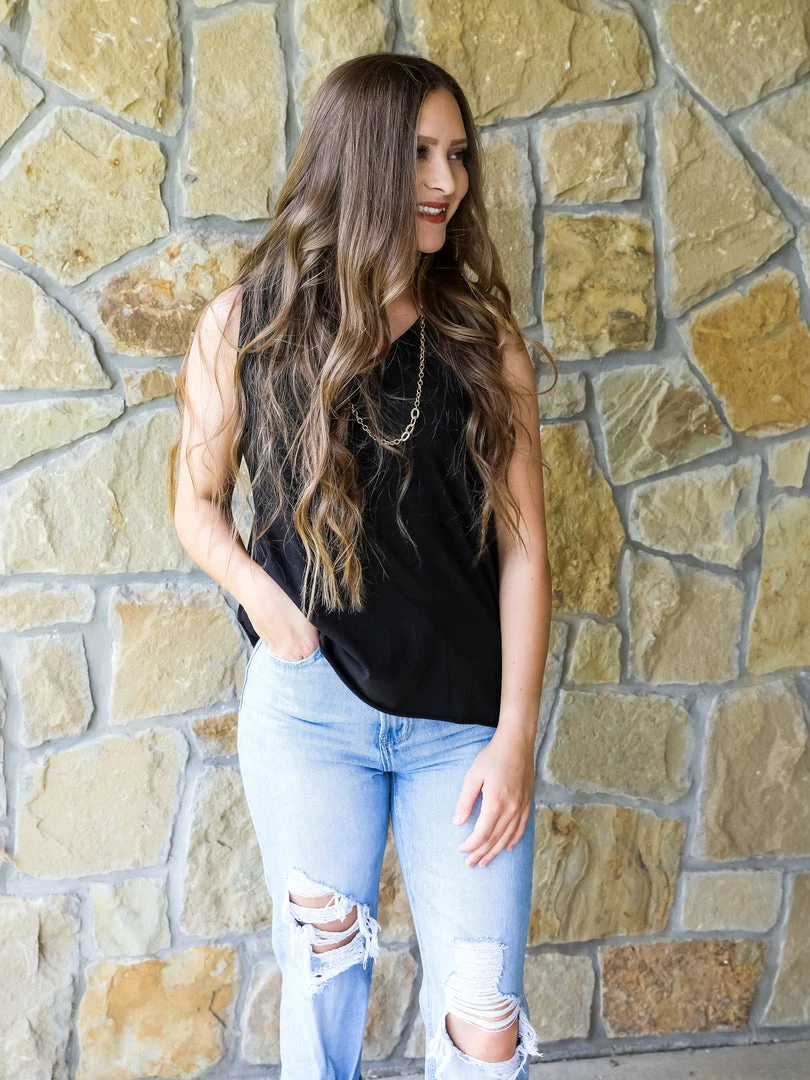 Elloh The Side Slit Tank 5 Elloh The Side Slit Tank