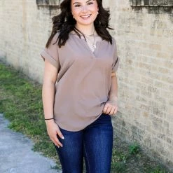 Staccato The Round Neck Solid Top Medium