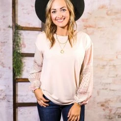 Andree By Unit Small The Knit Blush Top