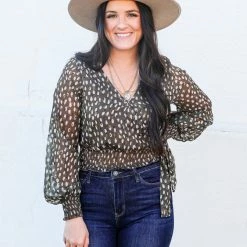 Peach Love California Small The Smocked Printed Top