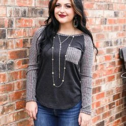 7th Ray Plaid Raglan Pocket Top XL