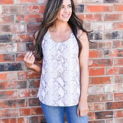 Entro Tops The Simple Snake Tank