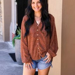 Listicle The Gingham Top