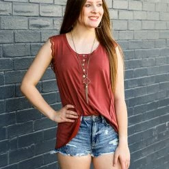 POL The Priscilla Tank Small 16 POL The Priscilla Tank Small