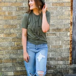 LLD Suppy Moon Graphic Tee Small