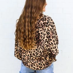 Trend Notes Leopard Button Kimono Top