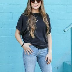 Vine & Love The Bethany Boat Top