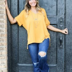 Vine & Love The Easy Day Top