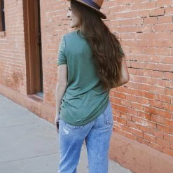 Vanilla Bay The Cutout Detail Top Small