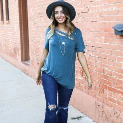 Vanilla Bay The Cutout Detail Top Small