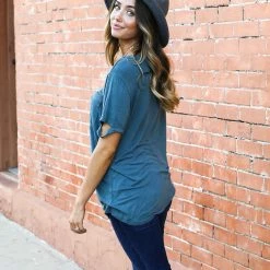 Vanilla Bay The Cutout Detail Top Small