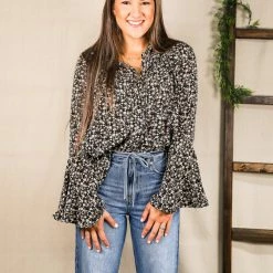 Easel The Paige Top Small