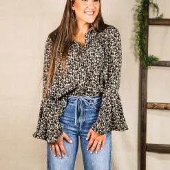 Easel The Paige Top Small