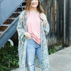 Jodifl The Floral Kimono