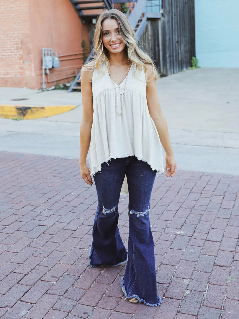 UPMOST Small The V Neck Flowy Tank 5 UPMOST Small The V Neck Flowy Tank