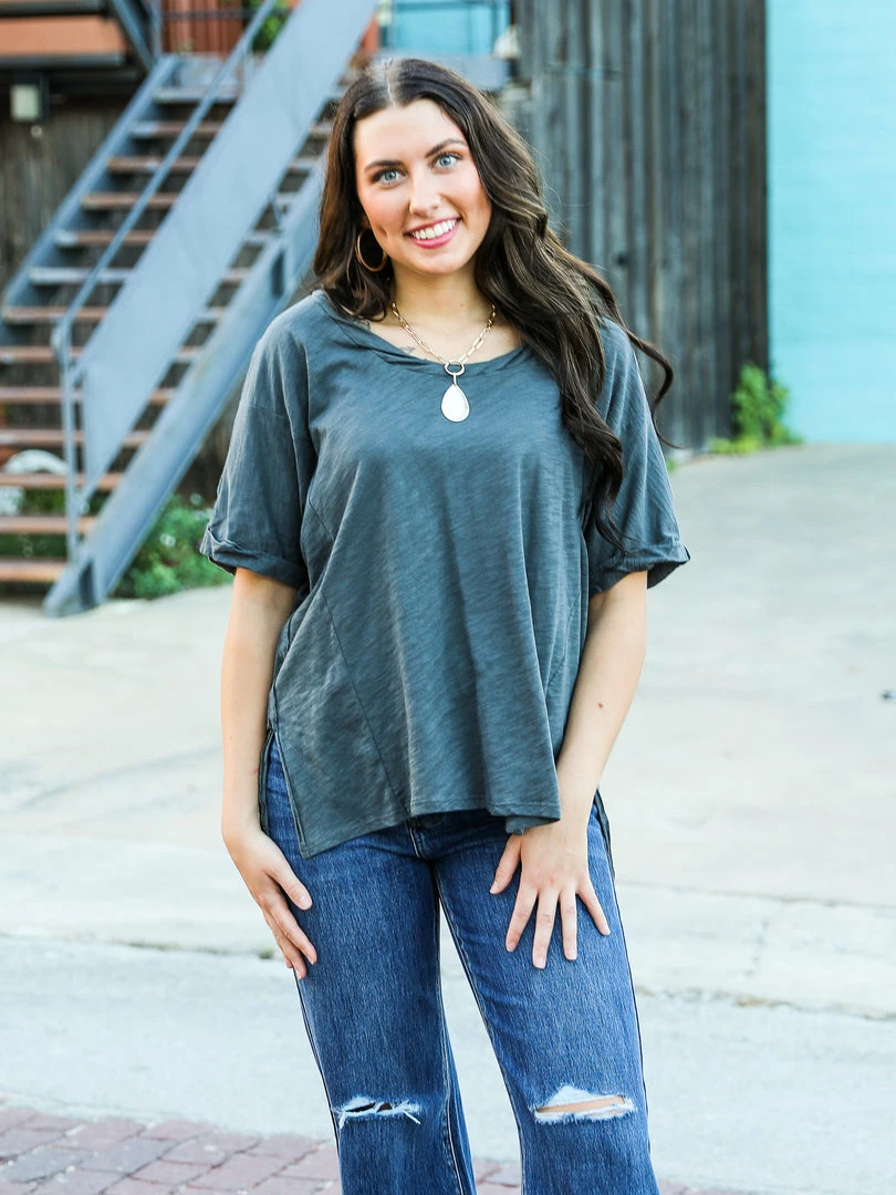 Adora The Side Slit Loose Top 10 Adora The Side Slit Loose Top