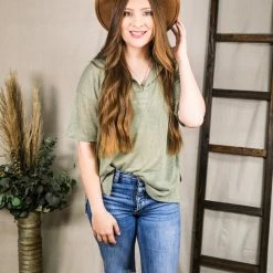 Wishlist Small The Alexis V-Neck Top