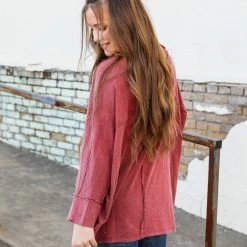 Easel Small The Crimson Top