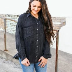 Ee.some The Kylie Button Top Small