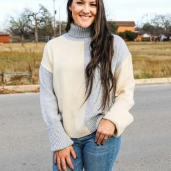 AMOLI The Allie Sweater