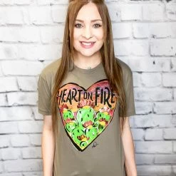 Texas True Threads Callie's Heart On Fire Tee Small