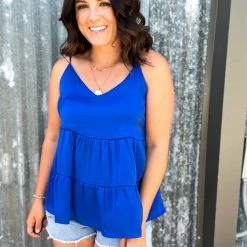 Ee.some Tiered V Neck Tank