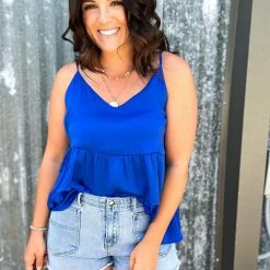 Ee.some Tiered V Neck Tank