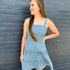 Very J The Delia Dress Medium