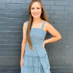 Very J The Delia Dress Medium