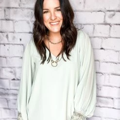 Vine & Love Small The Varna Top