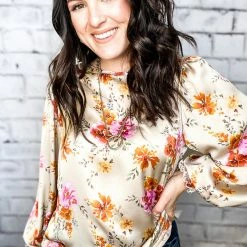 Vine & Love The Gina Floral Top Small 11 Vine & Love The Gina Floral Top Small