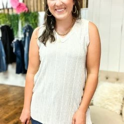 Ninexis The Band Sleeve Tank