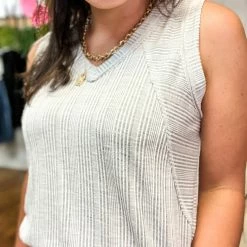 Ninexis The Band Sleeve Tank