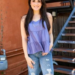 Ee.some Tiered V Neck Tank