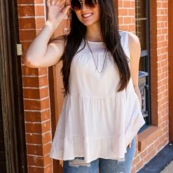 Listicle The Taylor Linen Tank 18 Listicle The Taylor Linen Tank